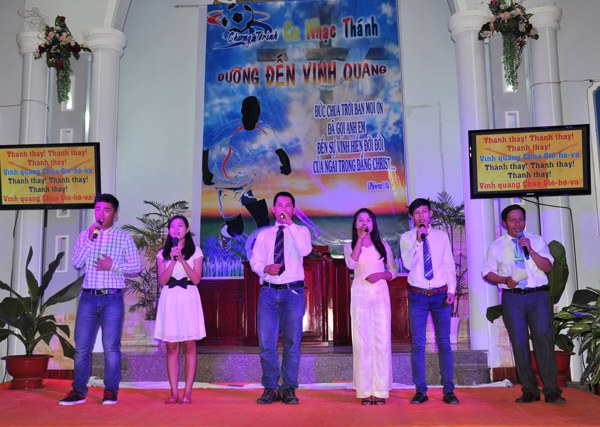 TRUYỀN GIẢNG QUA MỤC VỤ THỂ THAO TẠI TỈNH B&Igrave;NH THUẬN
