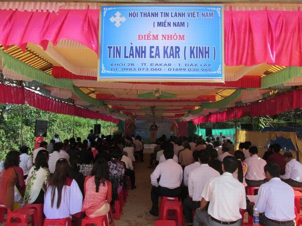 LỄ RA MẮT ĐIỂM NH&Oacute;M TIN L&Agrave;NH EA KAR &ndash; ĐẮK LẮK.