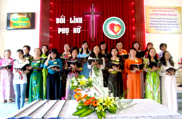 BỒI LINH PHỤ NỮ TIN L&Agrave;NH TỈNH KI&Ecirc;N GIANG