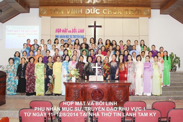 HỌP MẶT V&Agrave; BỒI LINH PHU NH&Acirc;N MỤC SƯ, TRUYỀN ĐẠO KHU VỰC 1