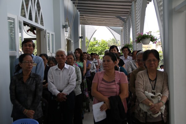 HỘI TH&Aacute;NH THANH ĐA: CẢM TẠ CH&Uacute;A V&Agrave; CUNG HIẾN NH&Agrave; THỜ