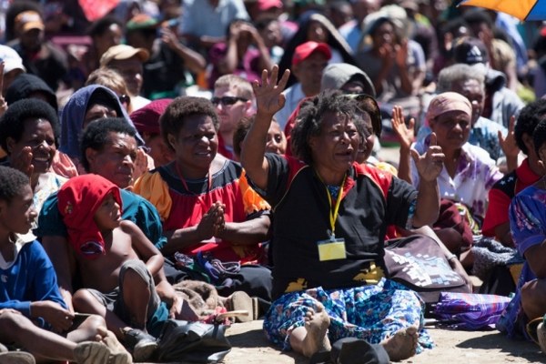 800 Người Tin Nhận Ch&uacute;a Tại Papua New Guinea
