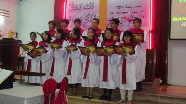 BỒI LINH BAN THANH NIÊN TẠI HỘI THÁNH AN LẠC TÂY