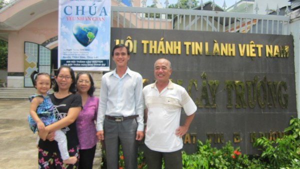 200 NGƯỜI ĐƯỢC NGHE PH&Uacute;C &Acirc;M TẠI C&Acirc;Y TRƯỜNG 