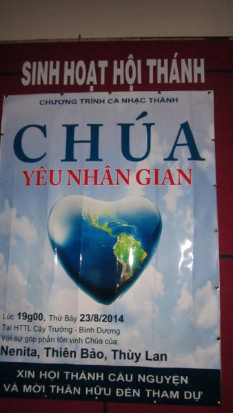 200 NGƯỜI ĐƯỢC NGHE PHÚC ÂM TẠI CÂY TRƯỜNG