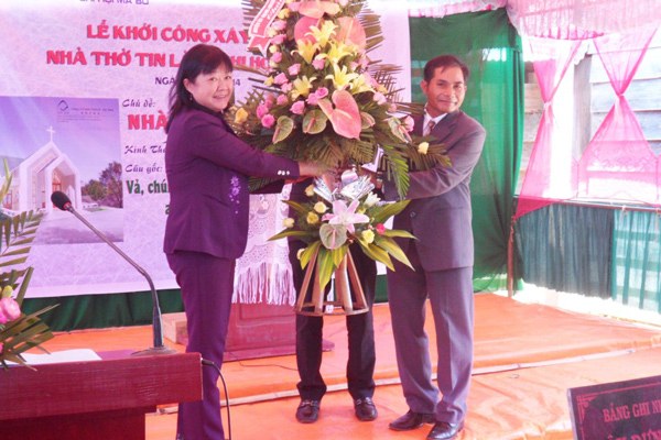LỄ KHỞI C&Ocirc;NG X&Acirc;Y DỰNG NH&Agrave; THỜ TIN L&Agrave;NH CHI HỘI MA B&Oacute; &ndash; L&Acirc;M ĐỒNG