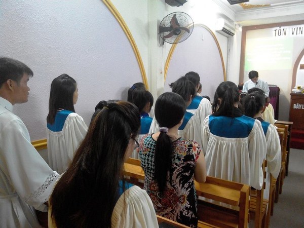 SINH NHẬT CỘNG ĐOÀN LUTHERAN HY VỌNG TRÒN 8 NĂM