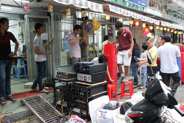 HỘI THÁNH NGÔ GIA TỰ CÙNG VỚI CHÍNH QUYỀN ĐỊA PHƯƠNG TỔ CHỨC VUI TRUNG THU.