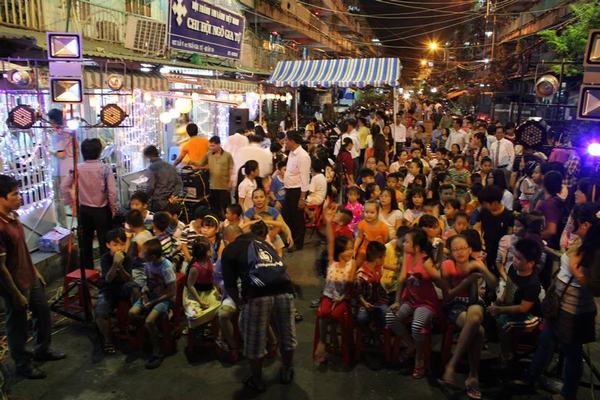 HỘI THÁNH NGÔ GIA TỰ CÙNG VỚI CHÍNH QUYỀN ĐỊA PHƯƠNG TỔ CHỨC VUI TRUNG THU.
