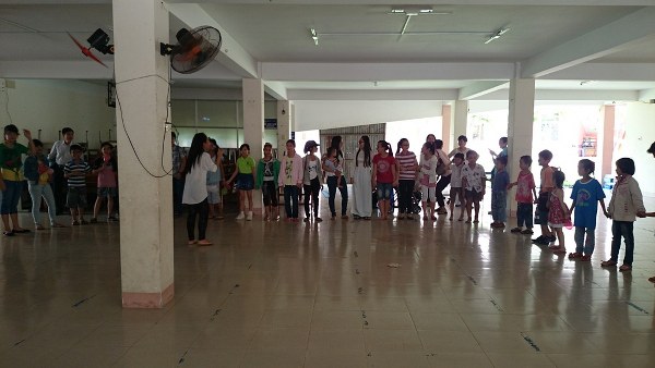 CHƯƠNG TR&Igrave;NH VUI TRUNG THU CHO THIẾU NHI TẠI HTTL T&Acirc;N AN-LONG AN