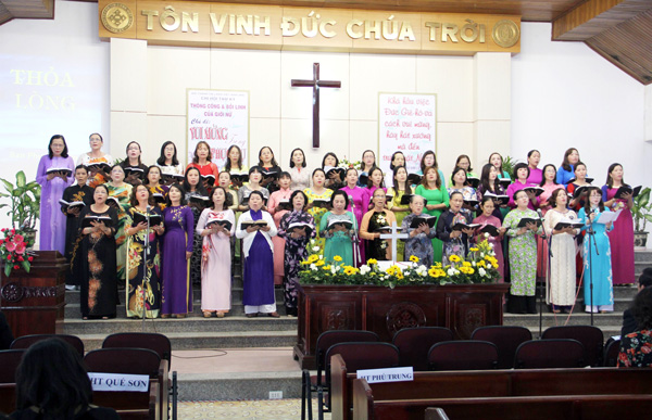 TH&Ocirc;NG C&Ocirc;NG V&Agrave; BỒI LINH GIỚI NỮ TẠI NH&Agrave; THỜ TIN L&Agrave;NH TAM KỲ