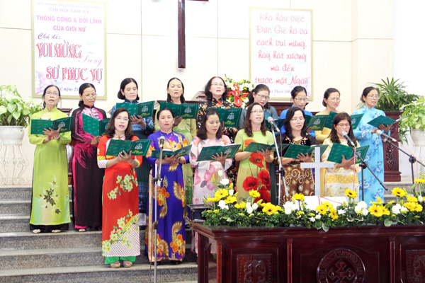 TH&Ocirc;NG C&Ocirc;NG V&Agrave; BỒI LINH GIỚI NỮ TẠI NH&Agrave; THỜ TIN L&Agrave;NH TAM KỲ