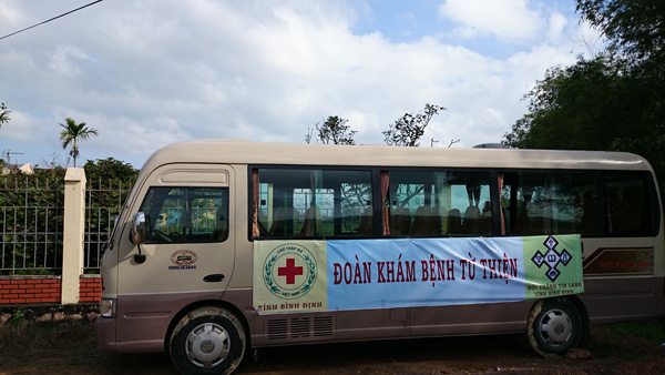 KHÁM BỆNH TỪ THIỆN TẠI TỈNH BÌNH ĐỊNH