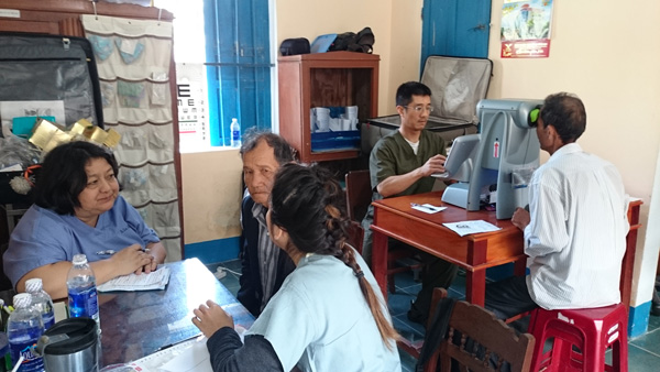 KHÁM BỆNH TỪ THIỆN TẠI TỈNH BÌNH ĐỊNH