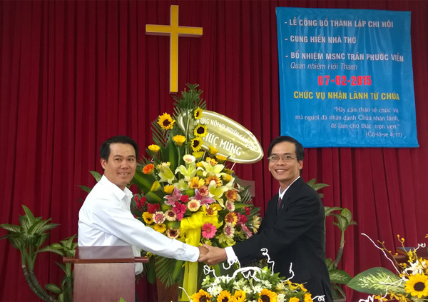 LỄ CÔNG BỐ THÀNH LẬP CHI HỘI, BỔ NHIỆM QUẢN NHIỆM VÀ CUNG HIẾN NHÀ THỜ TIN LÀNH BÌNH KHÁNH