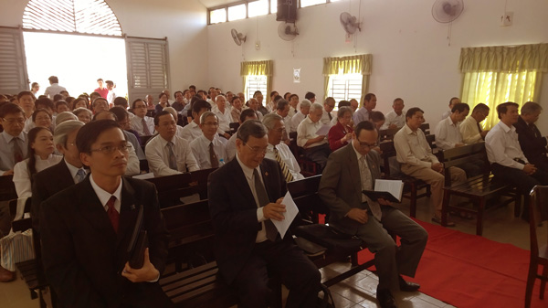 LỄ CÔNG BỐ THÀNH LẬP CHI HỘI, BỔ NHIỆM QUẢN NHIỆM VÀ CUNG HIẾN NHÀ THỜ TIN LÀNH BÌNH KHÁNH