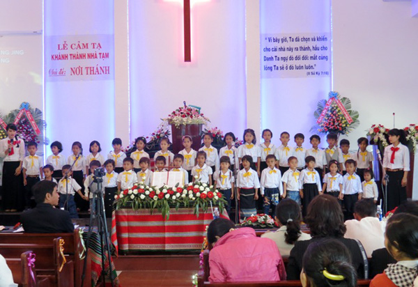 LỄ CUNG HIẾN NH&Agrave; NGUYỆN TIN L&Agrave;NH BU&Ocirc;N NUI &ndash; TỈNH ĐĂK N&Ocirc;NG