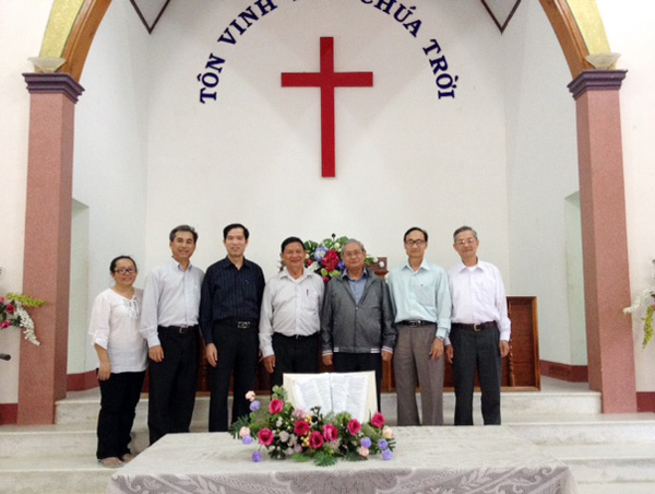 THƯỜNG TRỰC TLH ĐẾN THĂM C&Aacute;C HỘI TH&Aacute;NH TỈNH KH&Aacute;NH H&Ograve;A