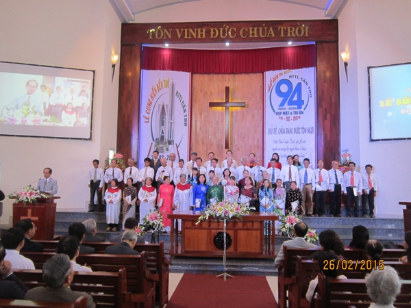 LỄ CẢM TẠ CH&Uacute;A, NH&Acirc;N KỶ NIỆM 94 NĂM TH&Agrave;NH LẬP HTTL CẦN THƠ.