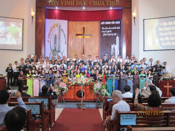 LỄ CUNG HIẾN NHÀ THỜ TIN LÀNH CẦN THƠ.