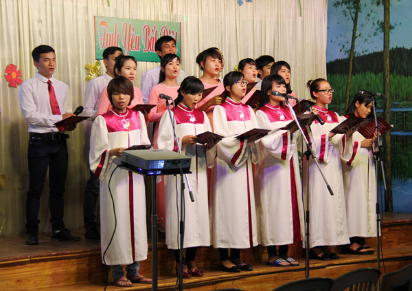 TRUYỀN GIẢNG TIN L&Agrave;NH TẠI HỘI TH&Aacute;NH HO&Agrave; KH&Aacute;NH - TP Đ&Agrave; NẴNG