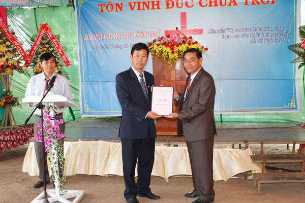LỄ CÔNG BỐ QUYẾT ĐỊNH THÀNH LẬP CHI HỘI TIN LÀNH EA SÔ - TỈNH ĐĂK LĂK