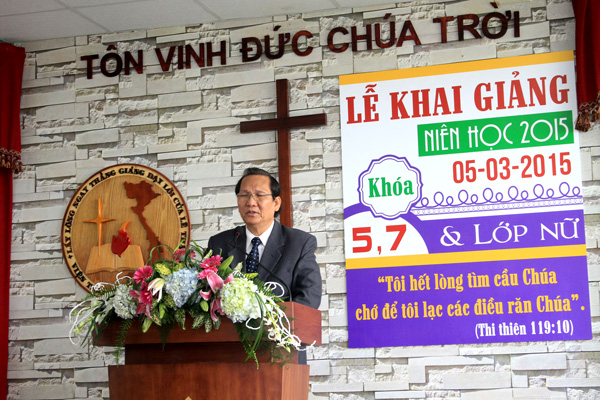 LỄ KHAI GIẢNG NIÊN HỌC 2015 VIỆN THÁNH KINH THẦN HỌC