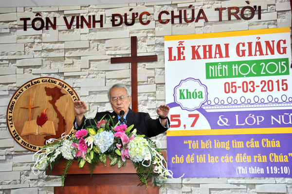 LỄ KHAI GIẢNG NIÊN HỌC 2015 VIỆN THÁNH KINH THẦN HỌC