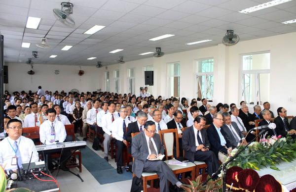 LỄ KHAI GIẢNG NIÊN HỌC 2015 VIỆN THÁNH KINH THẦN HỌC