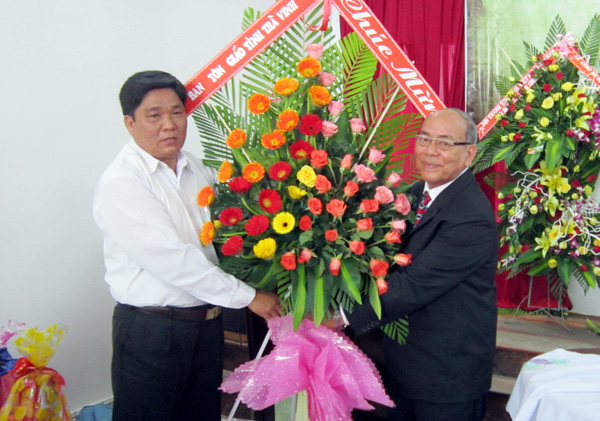 LỄ C&Ocirc;NG BỐ HỘI NH&Aacute;NH Đ&Ocirc;N CH&Acirc;U, HUYỆN TR&Agrave; C&Uacute;, TỈNH TR&Agrave; VINH