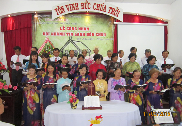 LỄ C&Ocirc;NG BỐ HỘI NH&Aacute;NH Đ&Ocirc;N CH&Acirc;U, HUYỆN TR&Agrave; C&Uacute;, TỈNH TR&Agrave; VINH