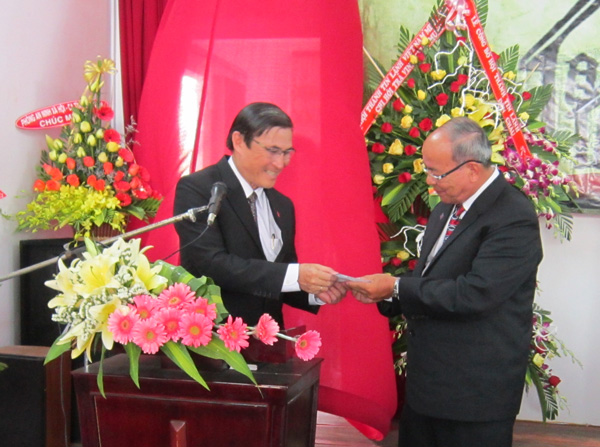 LỄ C&Ocirc;NG BỐ HỘI NH&Aacute;NH Đ&Ocirc;N CH&Acirc;U, HUYỆN TR&Agrave; C&Uacute;, TỈNH TR&Agrave; VINH