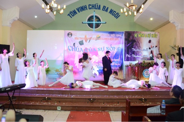 phục sinh phúc âm toàn vẹn