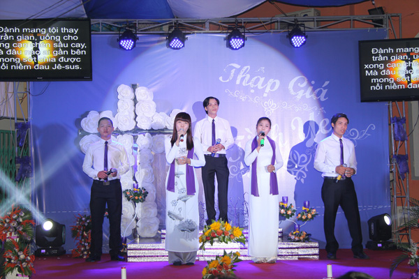 MÙA THƯƠNG KHÓ - PHỤC SINH TẠI HTTL LONG XUYÊN