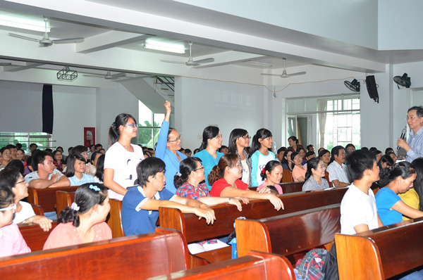 HUẤN LUYỆN GIÁO VIÊN DẠY THÁNH KINH HÈ 2015 TỈNH BẾN TRE