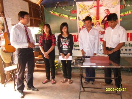 tiep_nhan_Chua