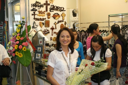 logos1sylvietran