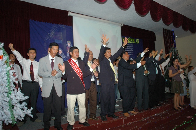 5_caunguyenchocamau