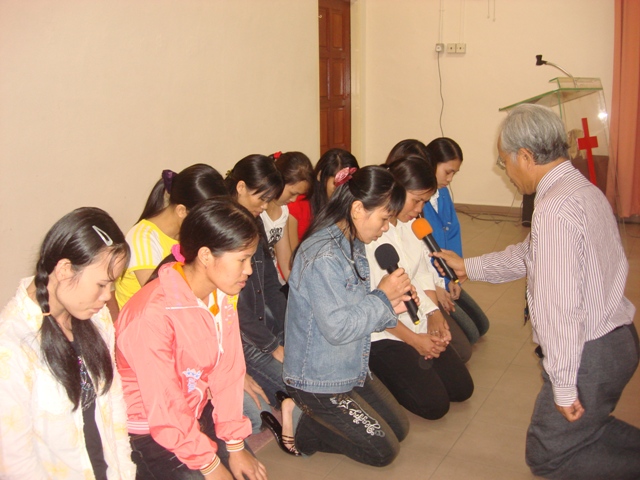 congnhanvietnamtaimalaytinchua