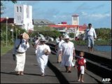 Người Dân Quốc Đảo Tin Lành Muốn Dành Ngày Chúa Nhật Cho Chúa