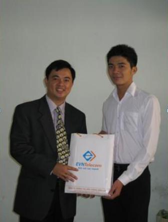 Phóng Viên HoiThanh.Com Nhận Giải Thưởng TTSF 2009