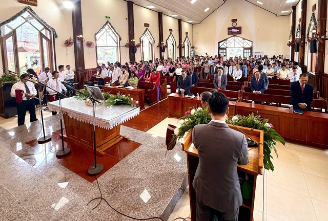 Lâm Đồng: Bồi linh Trung Tráng niên 17 Hội Thánh người Kinh