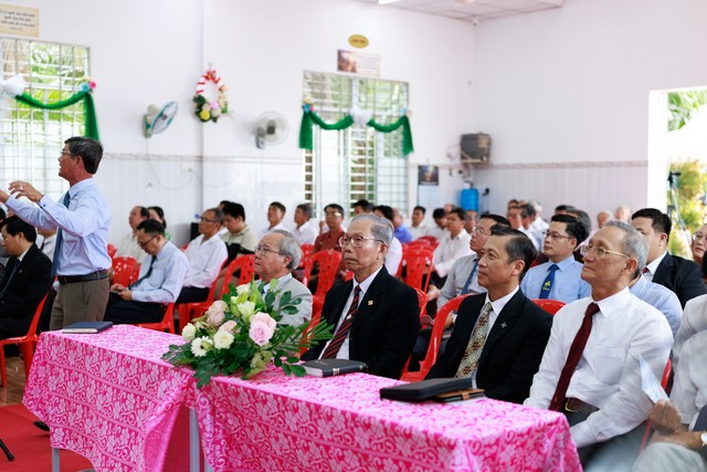 Vĩnh Long: Lễ Cảm tạ Chúa và Công bố Thành lập Điểm Nhóm Tin Lành Khánh Hội