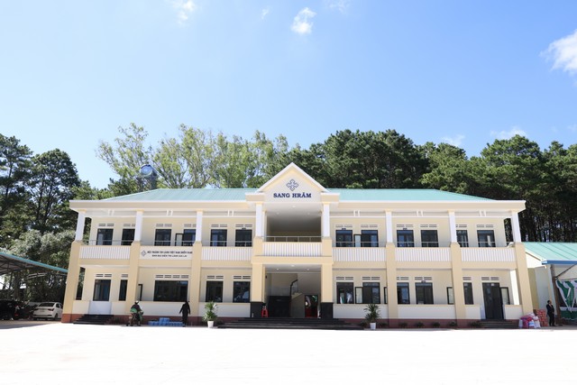 Gia Lai: Cảm tạ Cơ sở Cơ Đốc Giáo dục và Văn phòng Ban Đại diện Tin Lành tỉnh